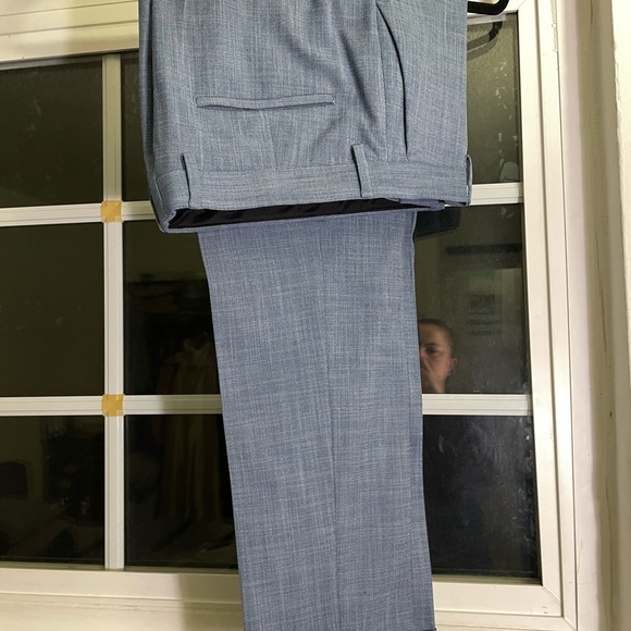 Zara Men Boys Comfort Textured Suit
Blazer and Pants. See size in description. - Picture 6 of 13